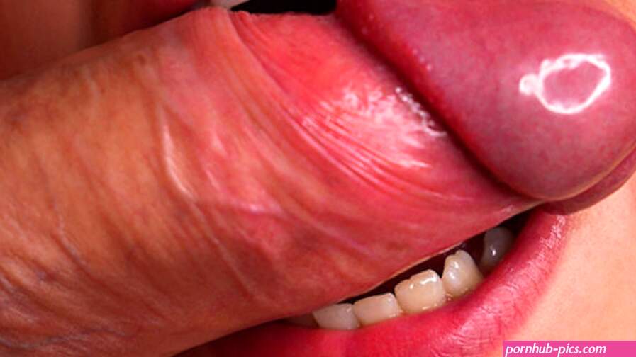 CRAZY Sloppy BLOWJOB in Super CLOSE UP 4K