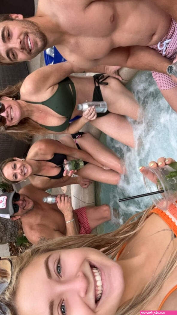 Nude resort with the family AI