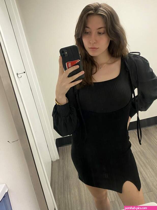6angk initialbrat katee Ellis Nude Leaked OnlyFans