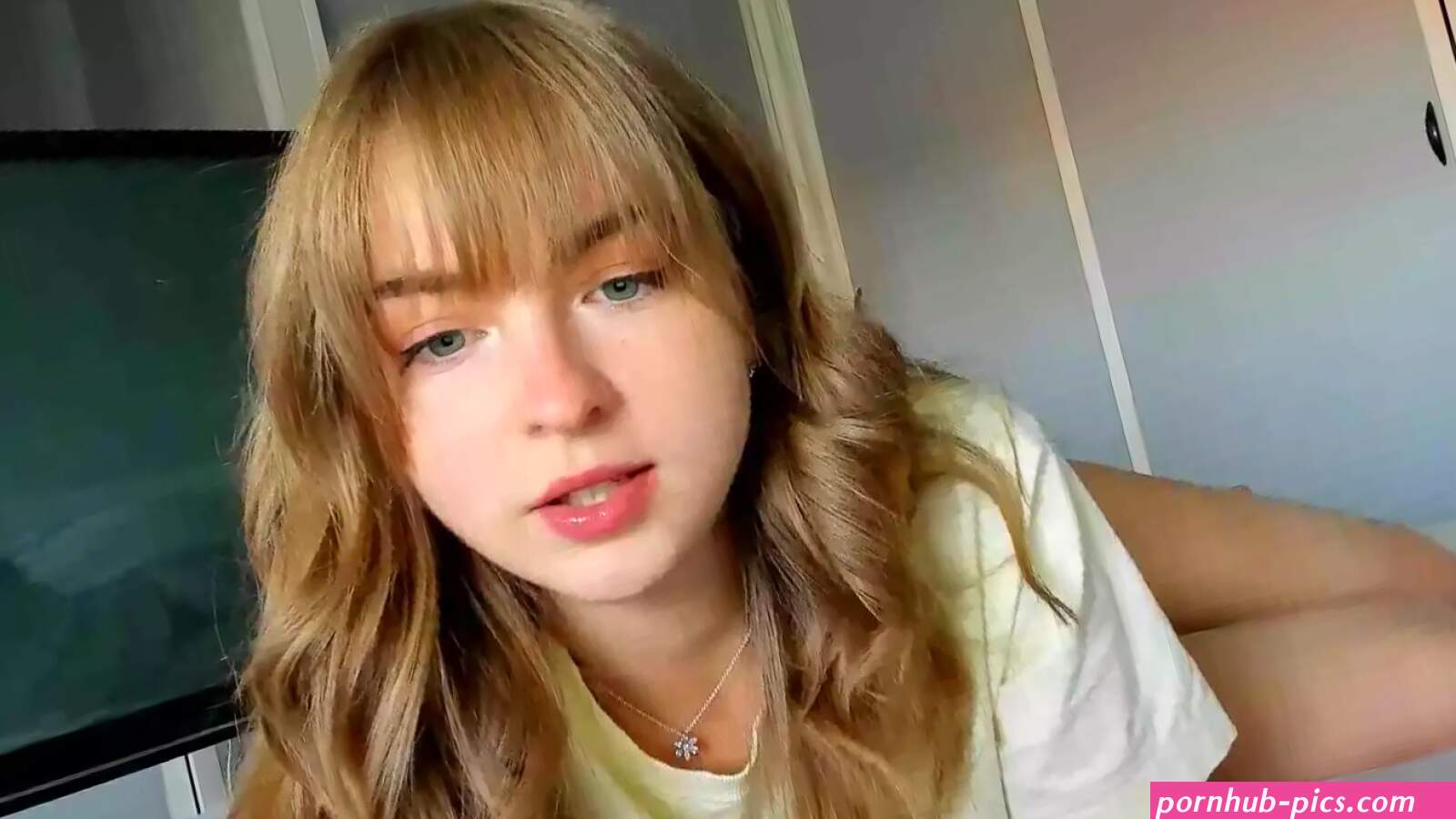 Aliannaa Porn Videos