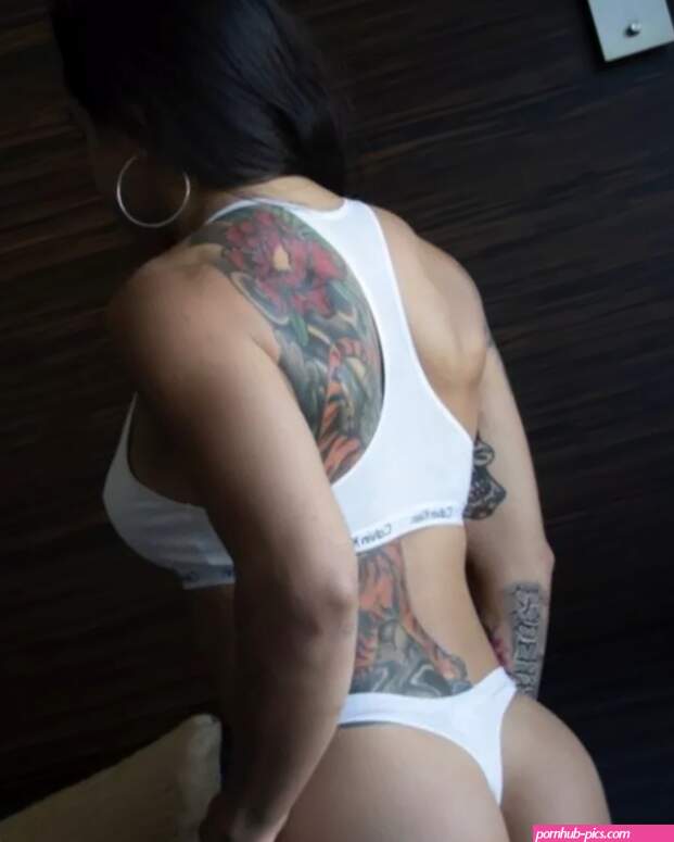 Claudia Gadelha Nude OnlyFans Leak Picture uQ9yFGt28K