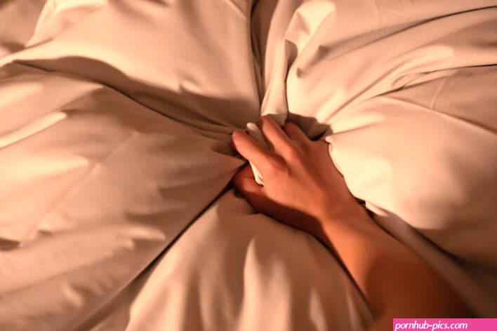 Sexe : la masturbation honte punition ou pratique idéale pour la confiance en soi ?