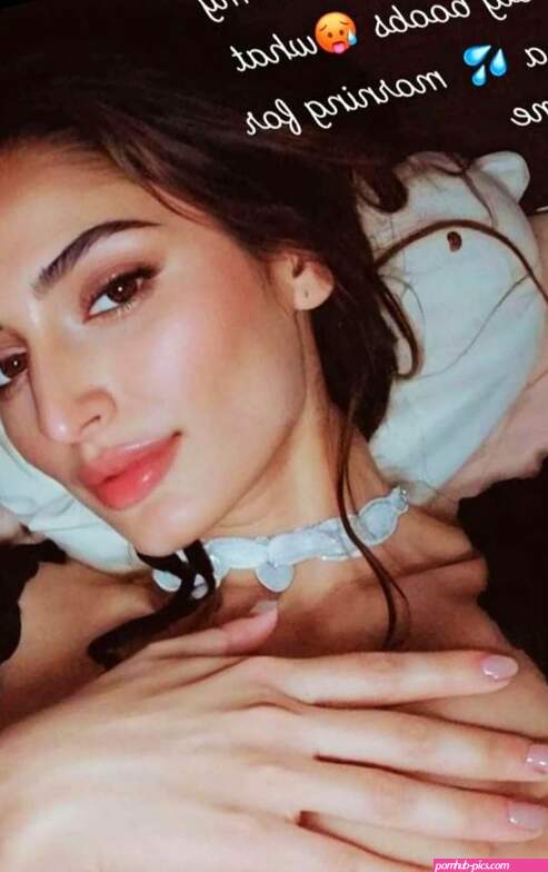 Sarah Paki Sarahonthegram sarahillustratesvip Nude Leaked OnlyFans