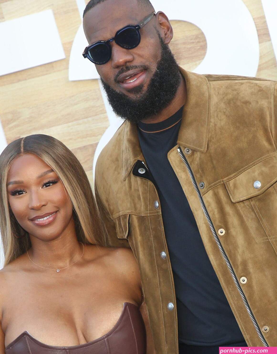 SAVANNAH JAMES Nude