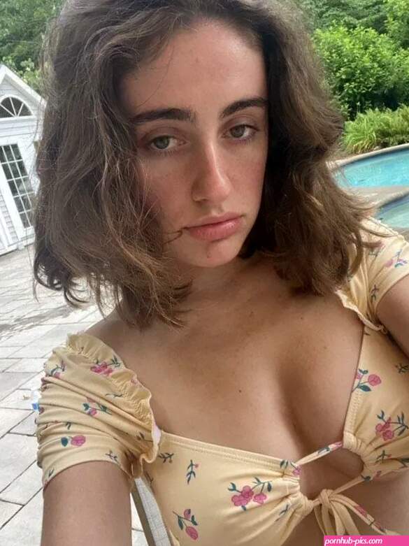 Rachel Anne Sennott Onlyfans Photo Gallery Leaked Nude Rachel Anne Sennott Image 2665579