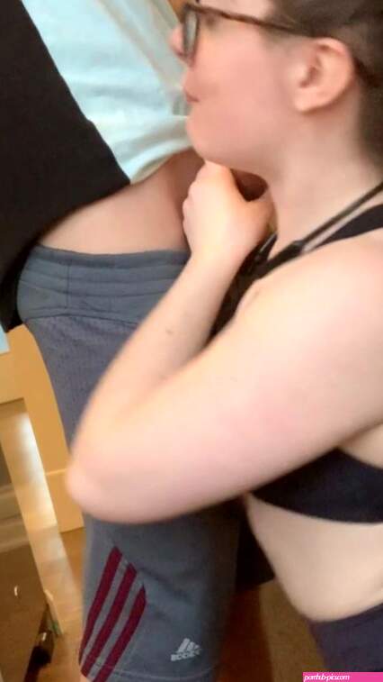 Onlyfans Renee Winter Aka Redheadwinter Pussy Licking uploaded by athariser