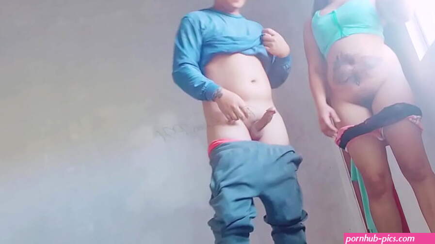 Asian a risky sex in public place