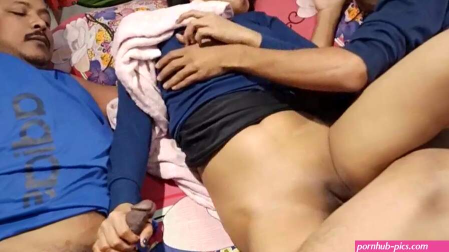 Hot sexy yaung Girlfriend Pussy Fucked Two man deshi yaung man threesome porn xvideos watch online
