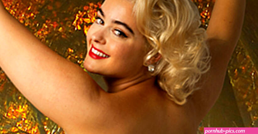 Aussie model Stefania Ferrario strips nude for empowering cause
