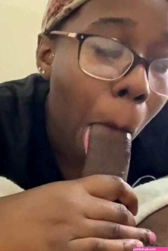 Vicky hyuga sucking dick