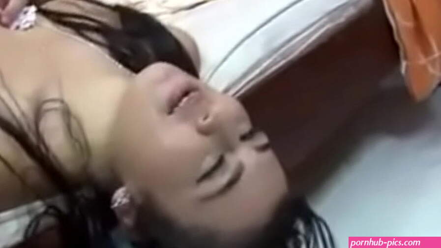 Destrozada anal para esta virgen