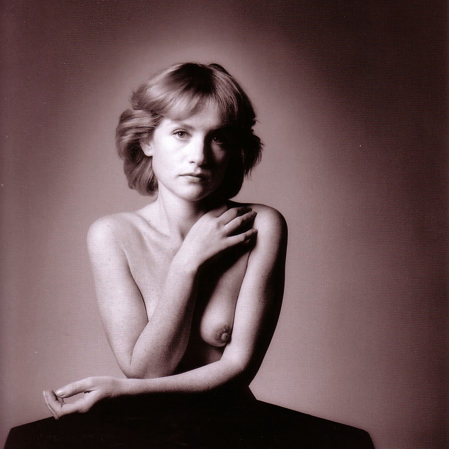 DRAGON: Isabelle Huppert I can be beautiful if I want but a part of beauty must be fabricated