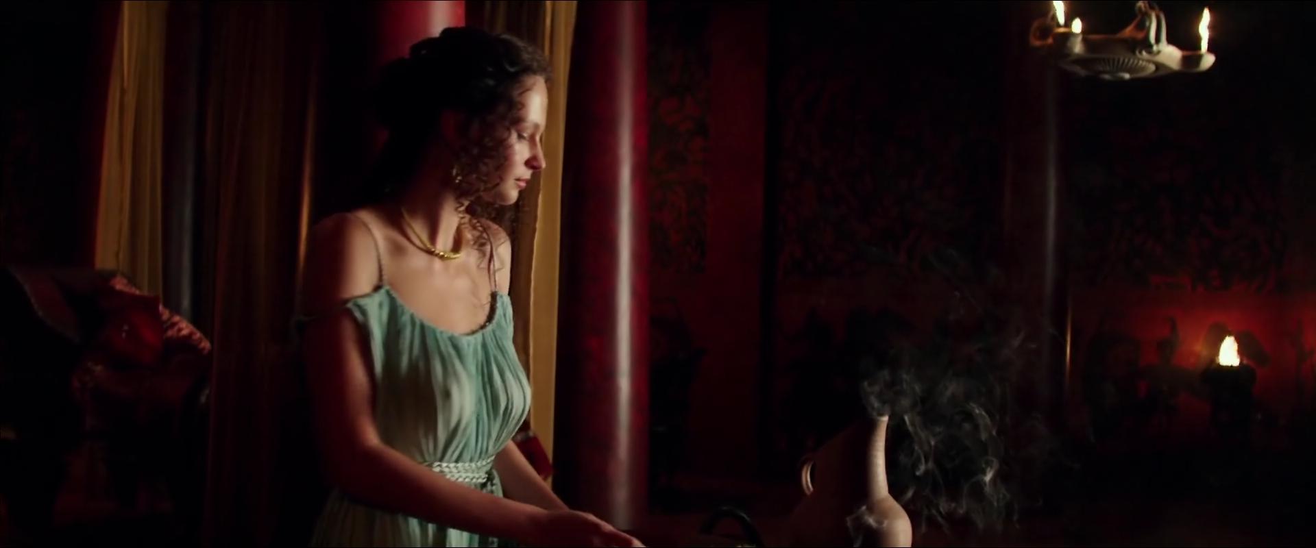Naked Karolina Szymczak in Hercules: The Thracian Wars ANCENSORED
