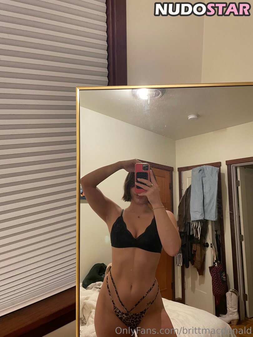 BrittMacDonald brittanyjomac Nude Leaks OnlyFans Photo 26