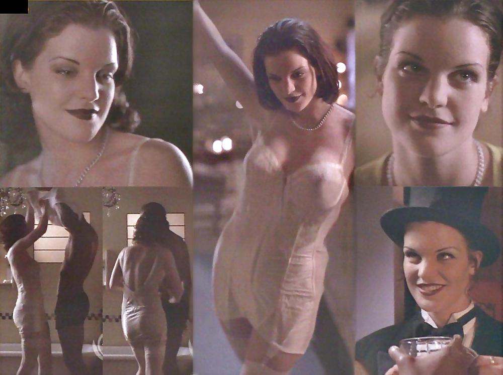 Naked Pauley Perrette in NCIS ANCENSORED