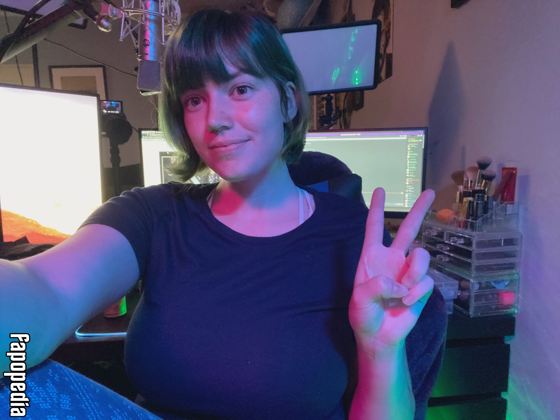 RipMika Nude Leaks