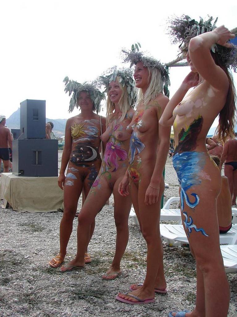 Group of naked russian girl posing on bodyart competition Russian Sexy Girls
