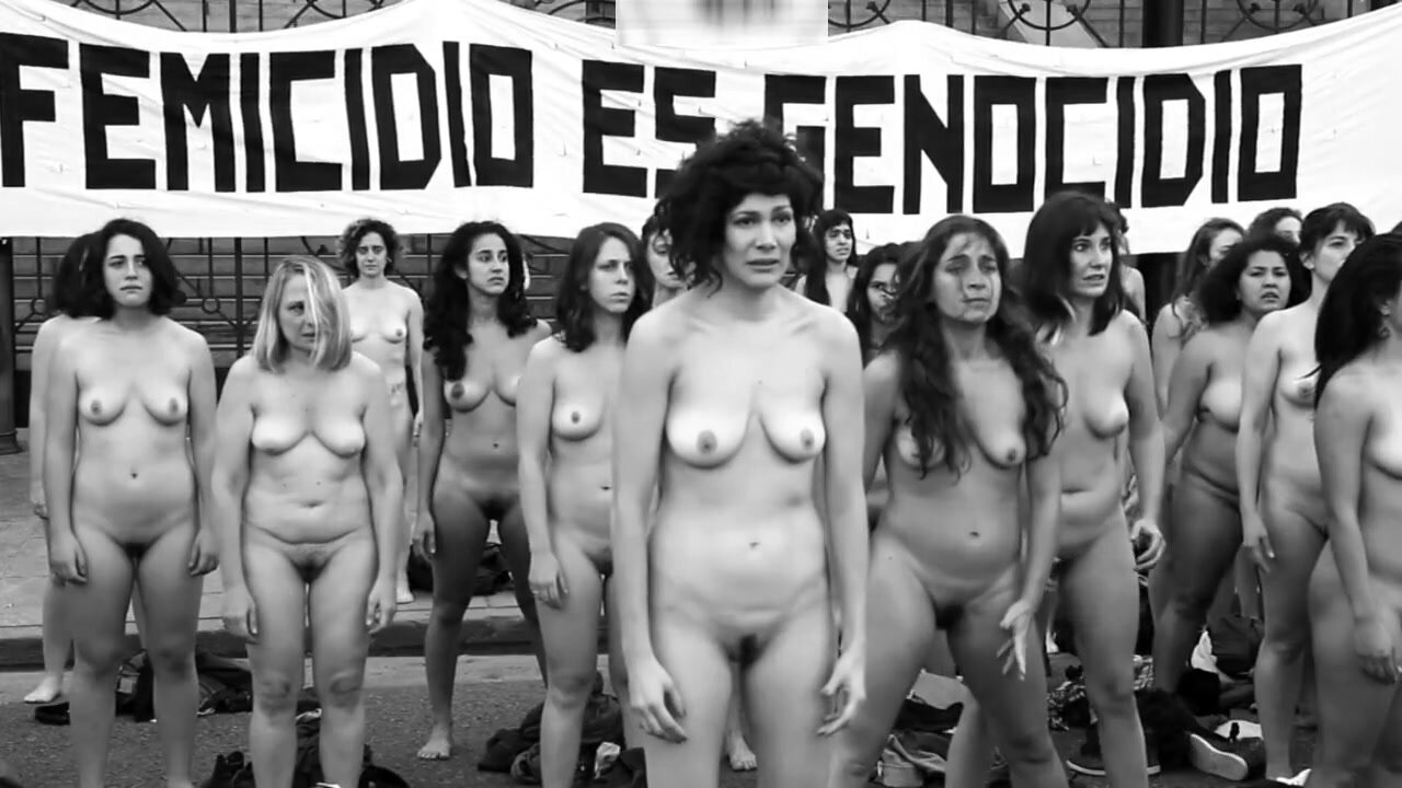 Nude women group