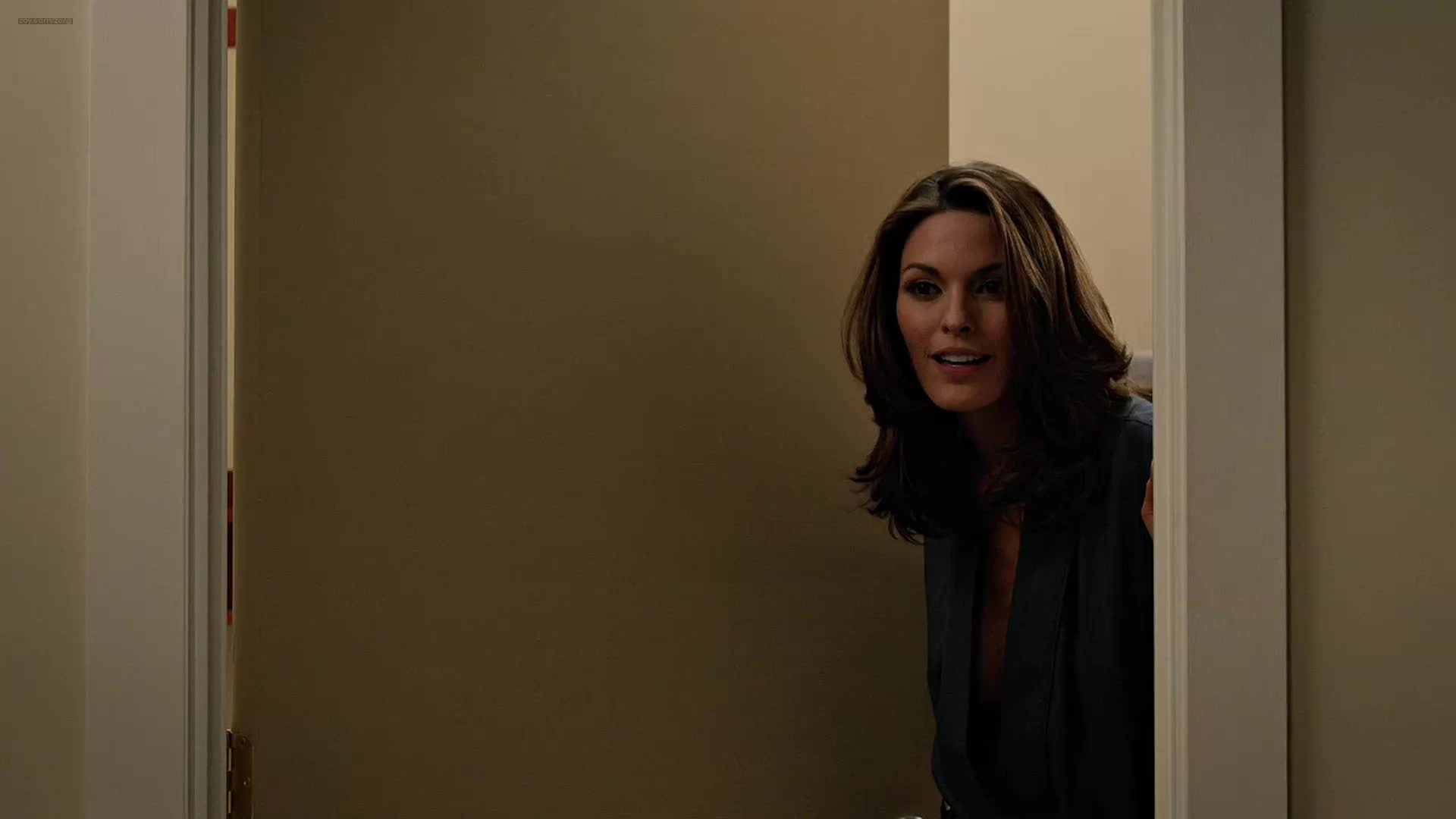 Nude Scenes: Alana De La Garza robe plot in Are You Here