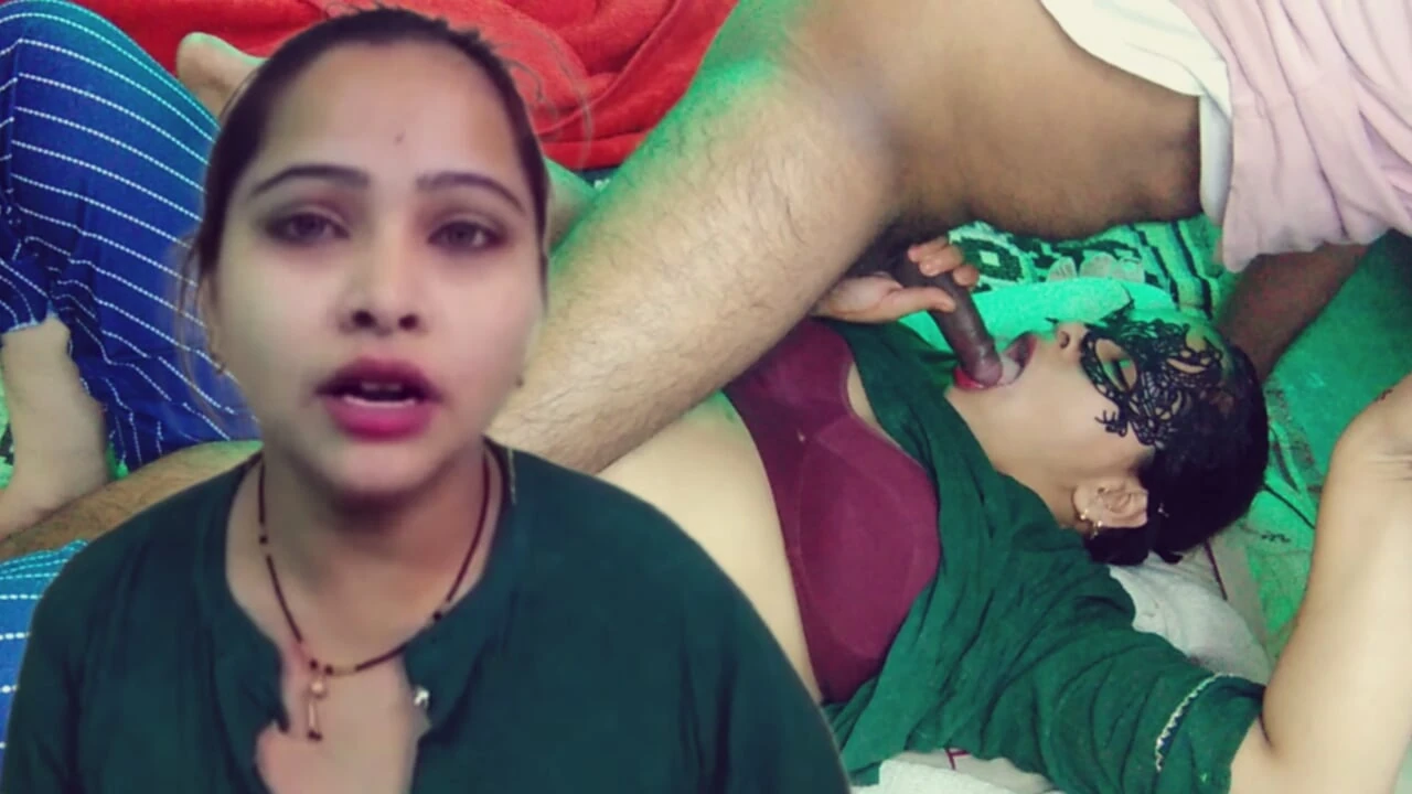 Padosan Bhabhi Ko Tange Chaudi Karke Choda or Bhabhi Ko Khub Land Chuswaya or Bhabhi Ji Ki Land Se Hi Mang Bhar Di