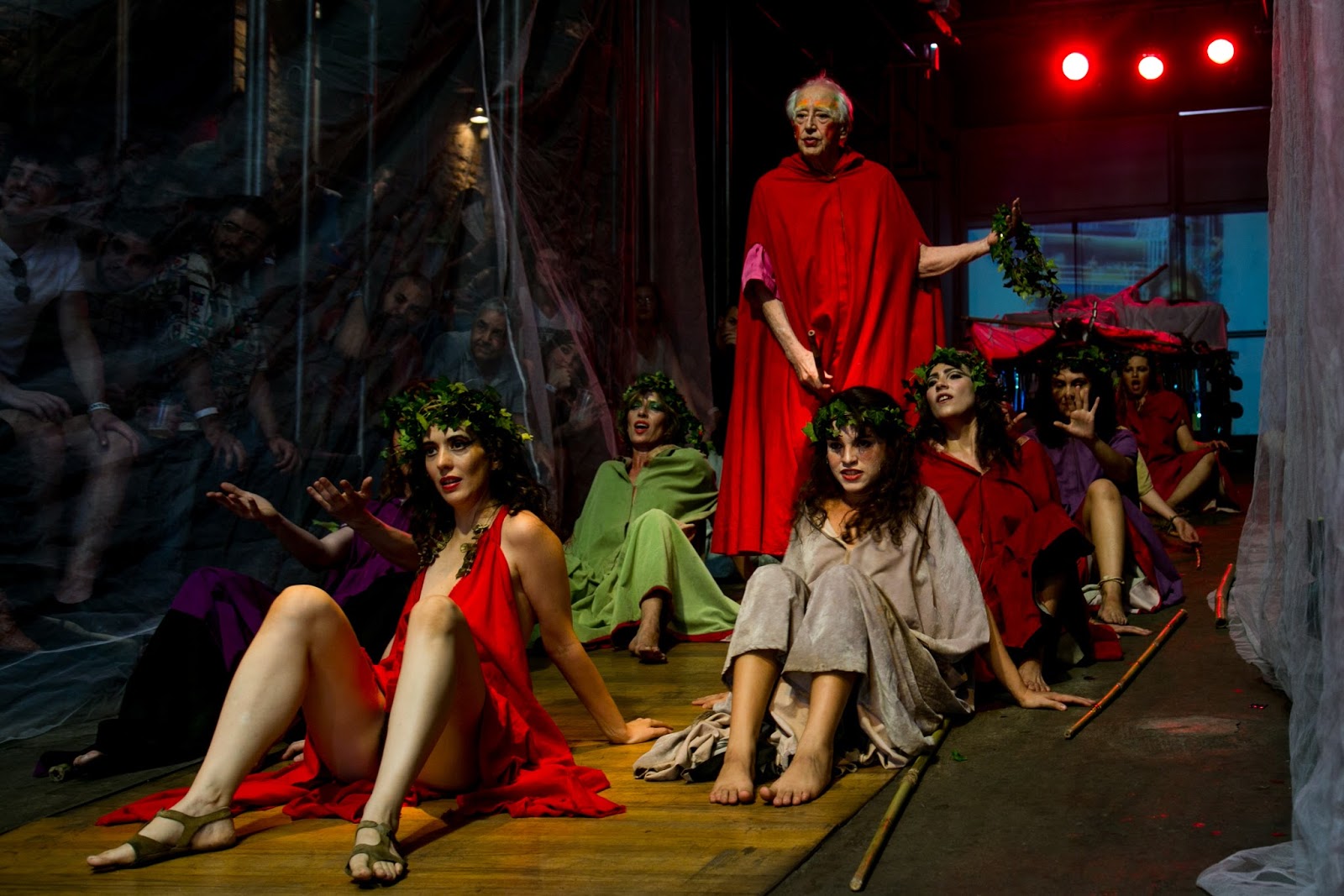Bacantes The Bacchae In The Best Theater In the World