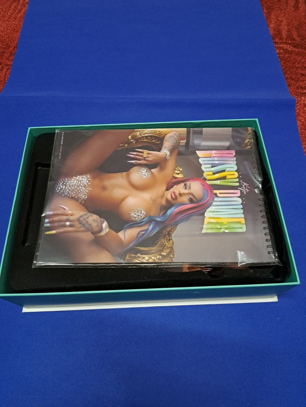 Katja Krasavice Pussy Power Box limited. Box ungeffnet