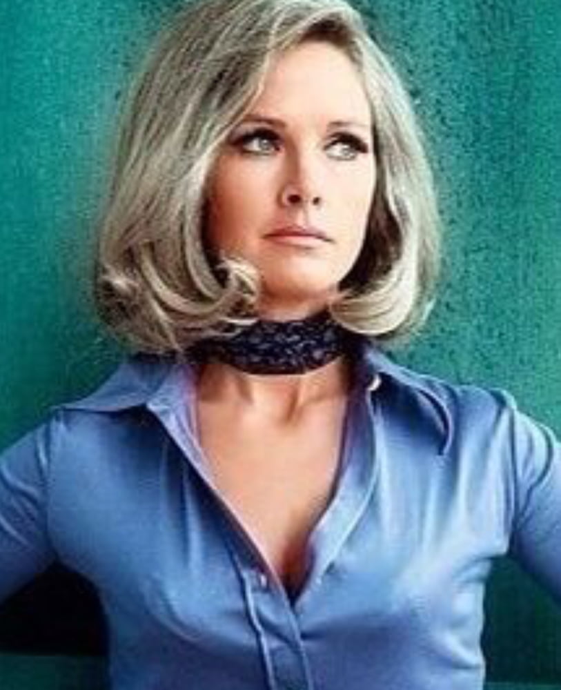 Wanda Ventham so stunning in her prime Porn Pictures XXX Photos Sex Images 3915157