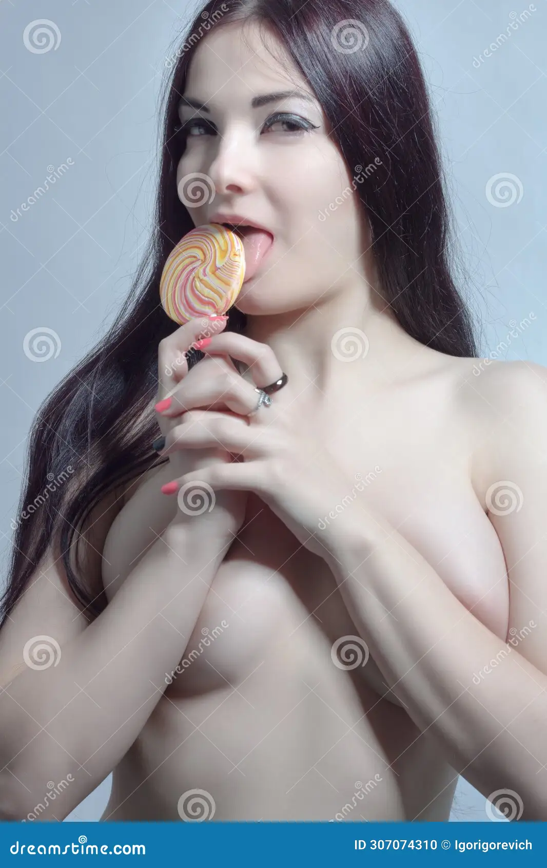 Menina doce pelada foto de stock. Imagem de forma caucasiano
