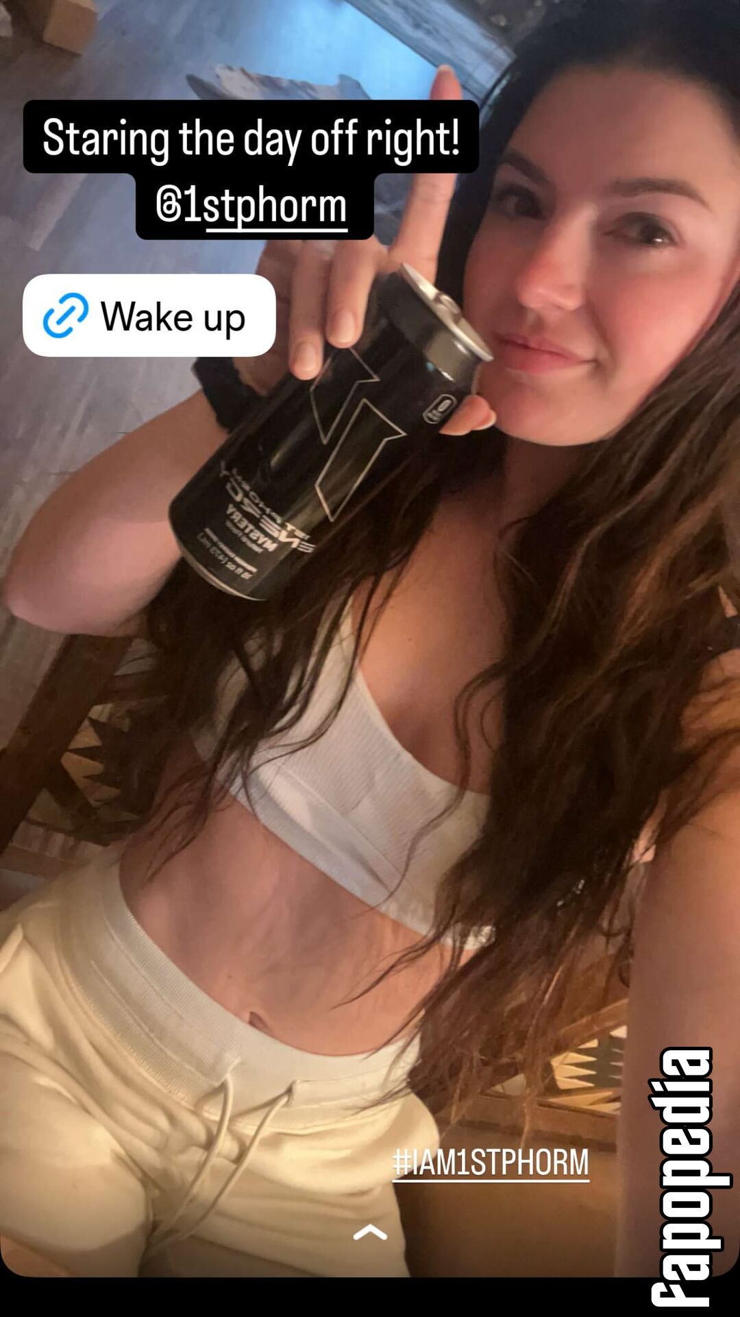 Hannah Barron Nude Leaks
