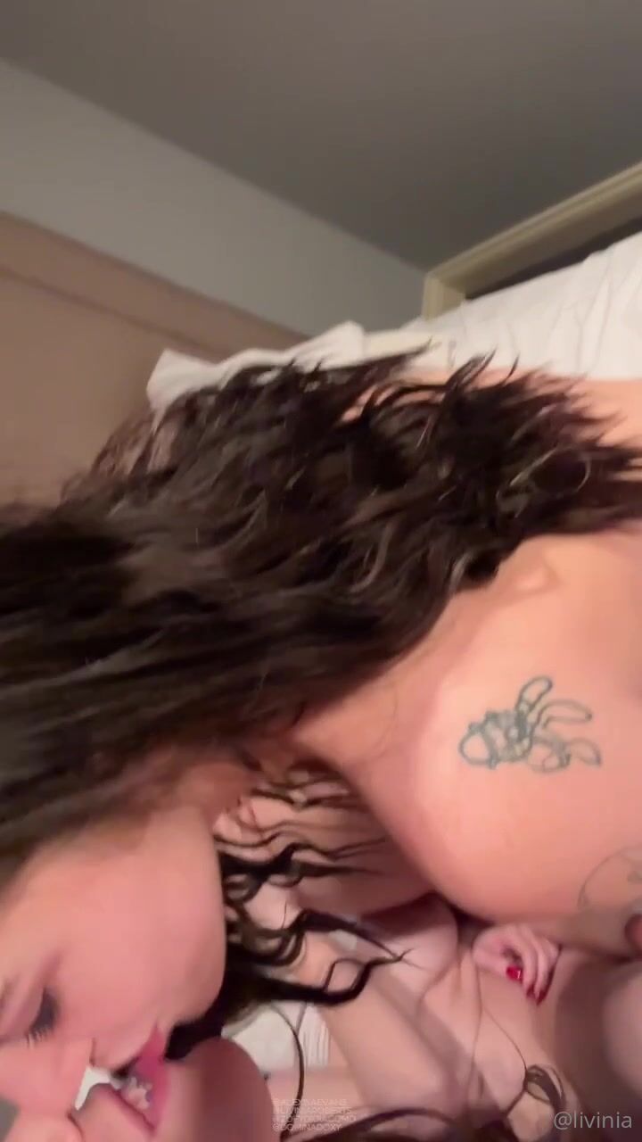 Livinia Roberts Lesbian Sex 2