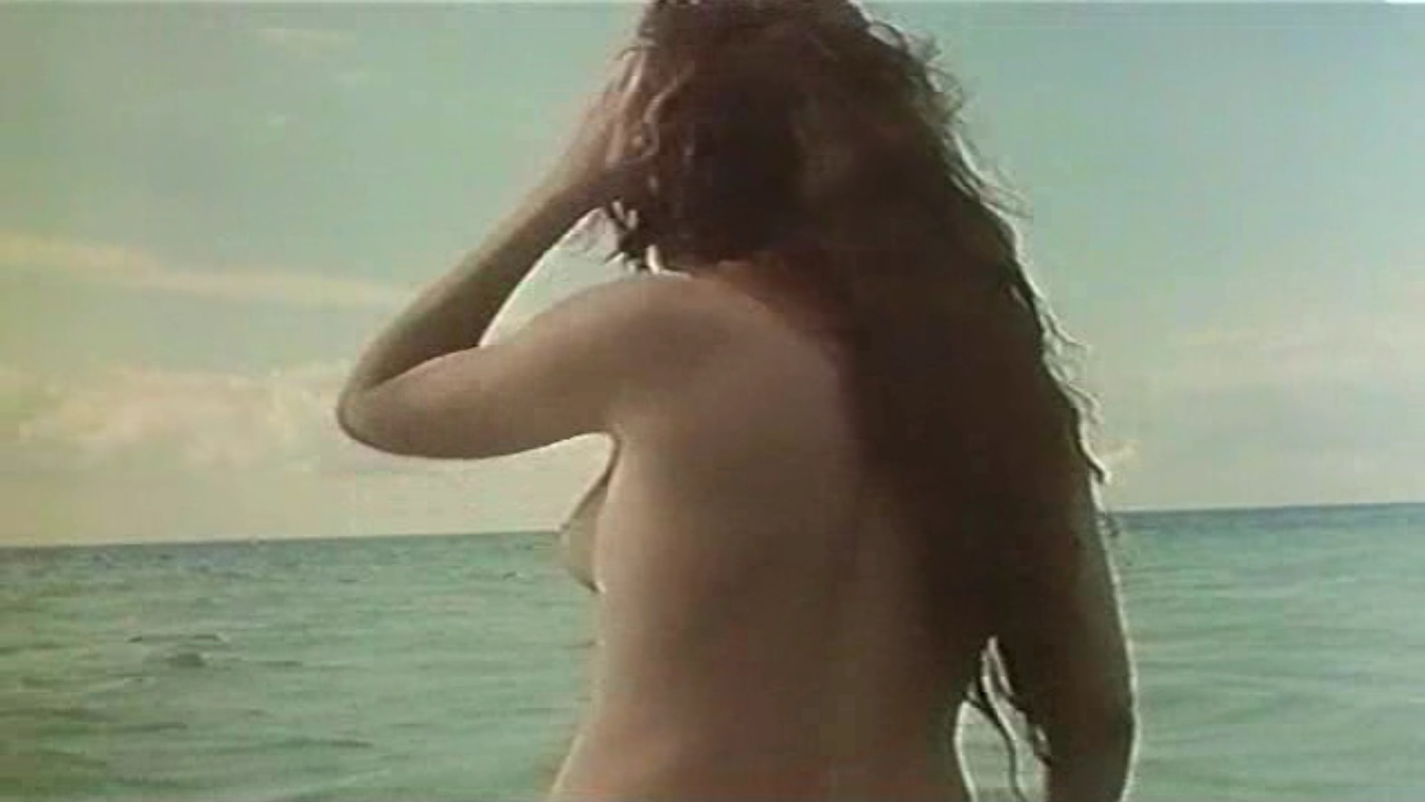 Kelly McGillis nude pics page