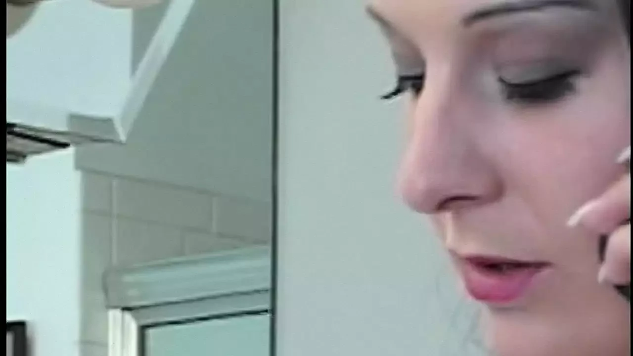 Girl Loves to be Fucked by Many Strangers at the Same Time: American Close-up Porn