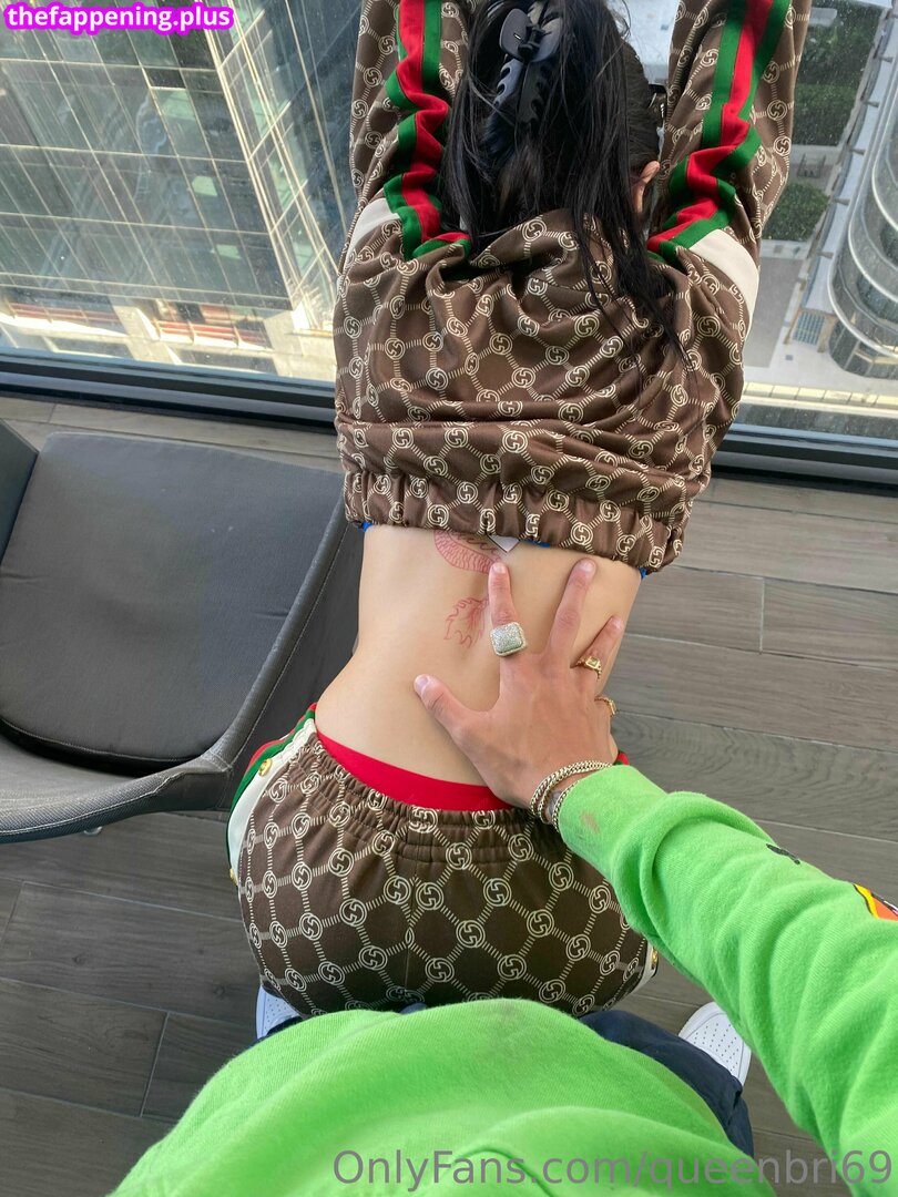 queeennbriii queenbri69 OnlyFans 2