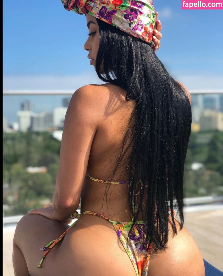 Sherry Foreign sherryforeign sherrymacallen Nude Leaked OnlyFans Photo 55