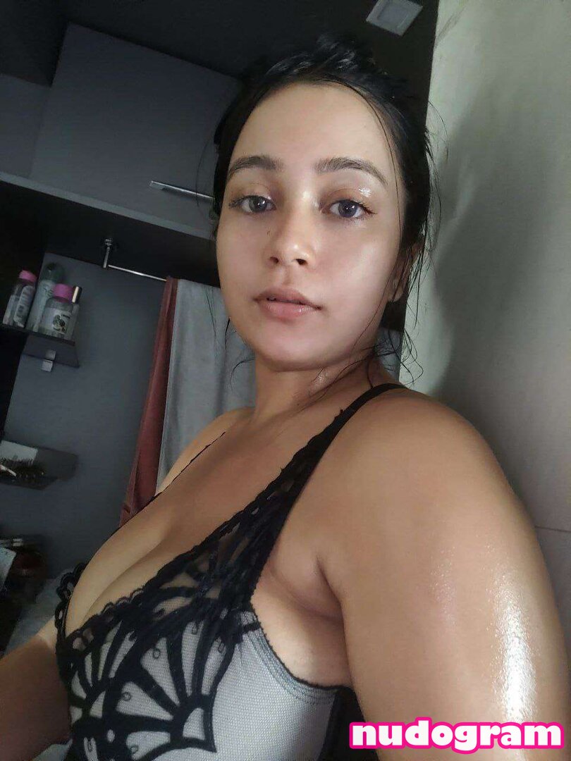 Rimpi31 Sneha Karmakar Nude Leaks OnlyFans