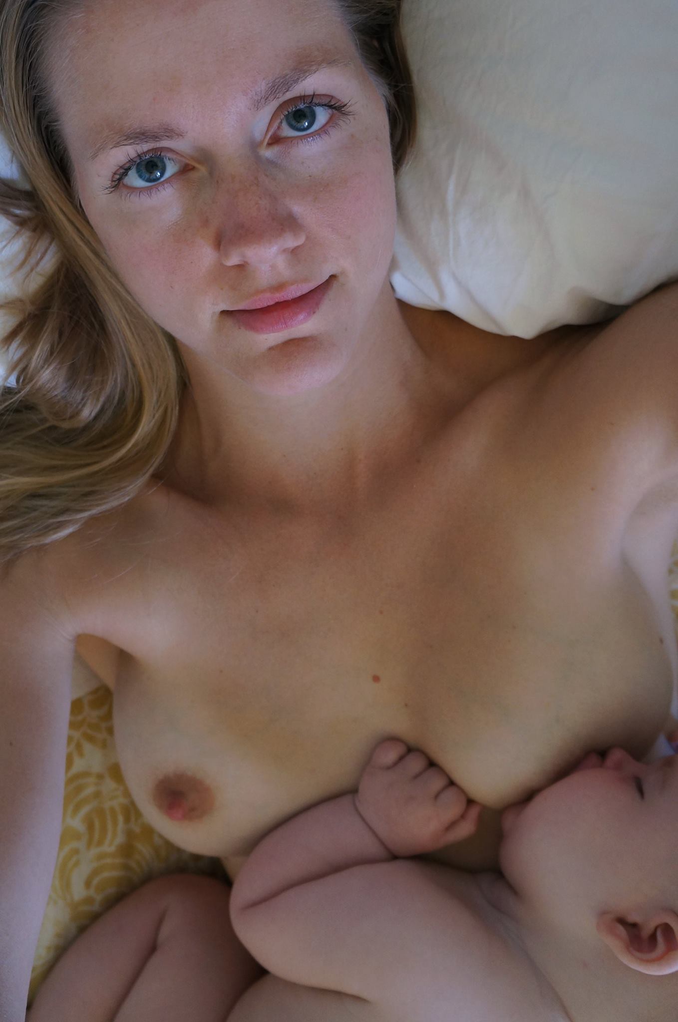 FreeTheNipple: Facebook Changes Breastfeeding Mothers Photo Policy