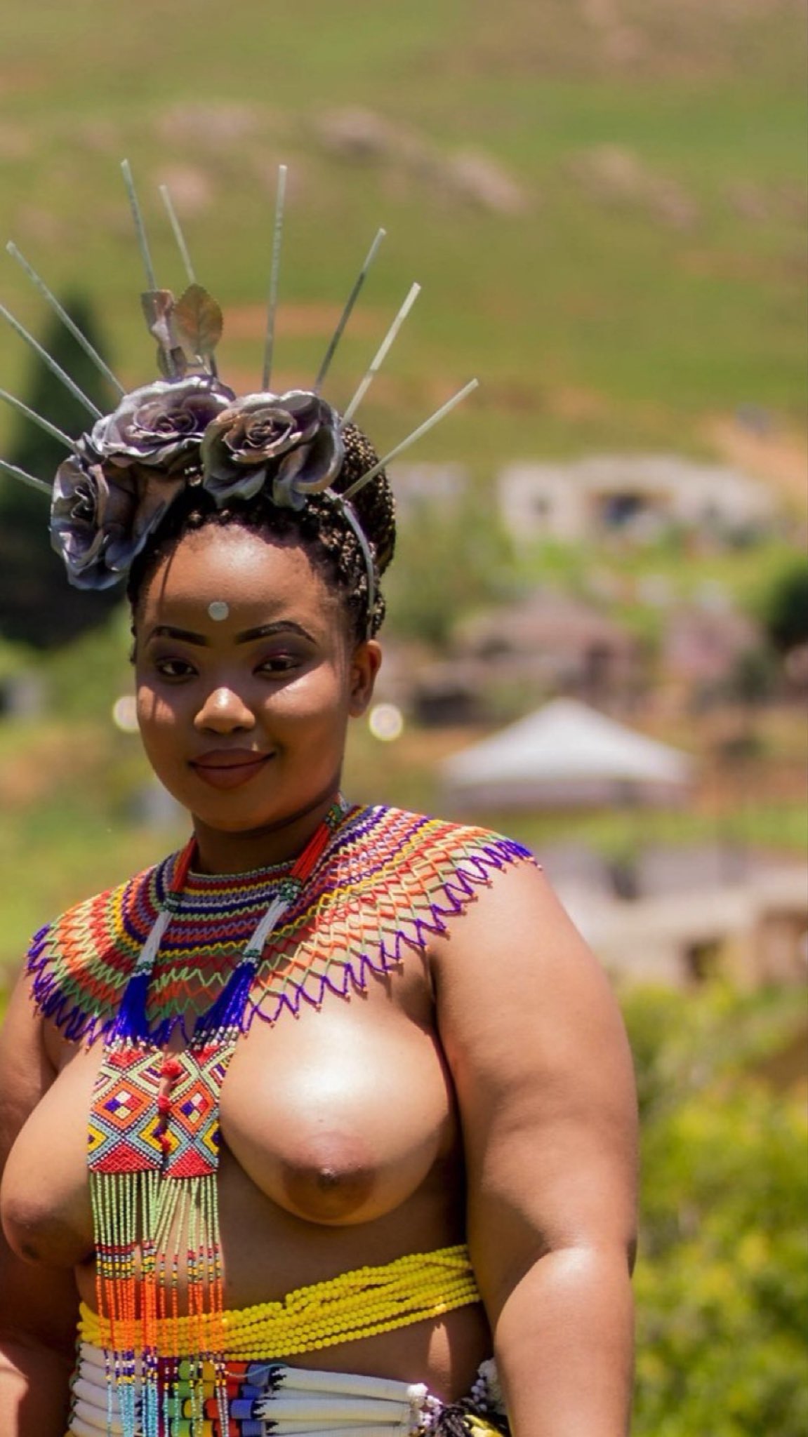 Zulu maidens show off their Boobs