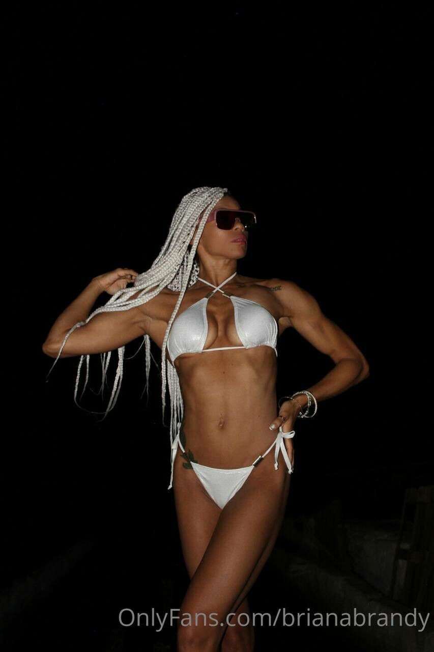 11 Hot B-Fab Bikini Photos WWE Fans Need To See