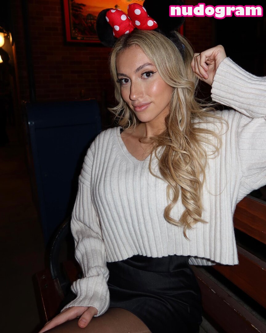 Clara Gomez Claraatwork claragomezz Nude Leaks OnlyFans
