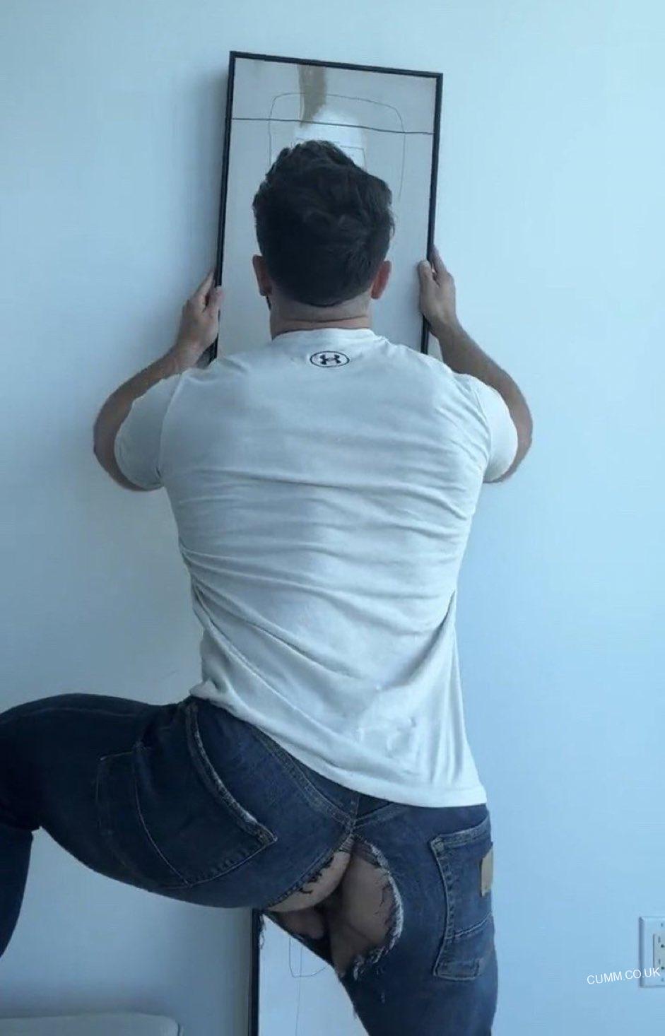fuck-the-builder-torn-jeans-lubed