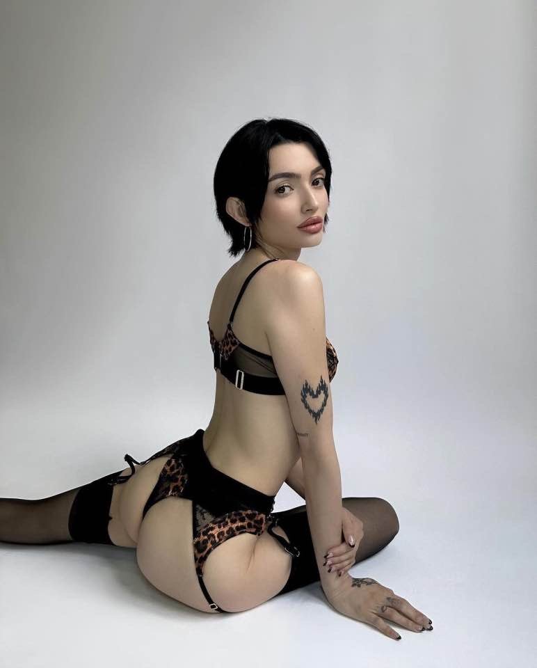 Model heidi fucked like a slut