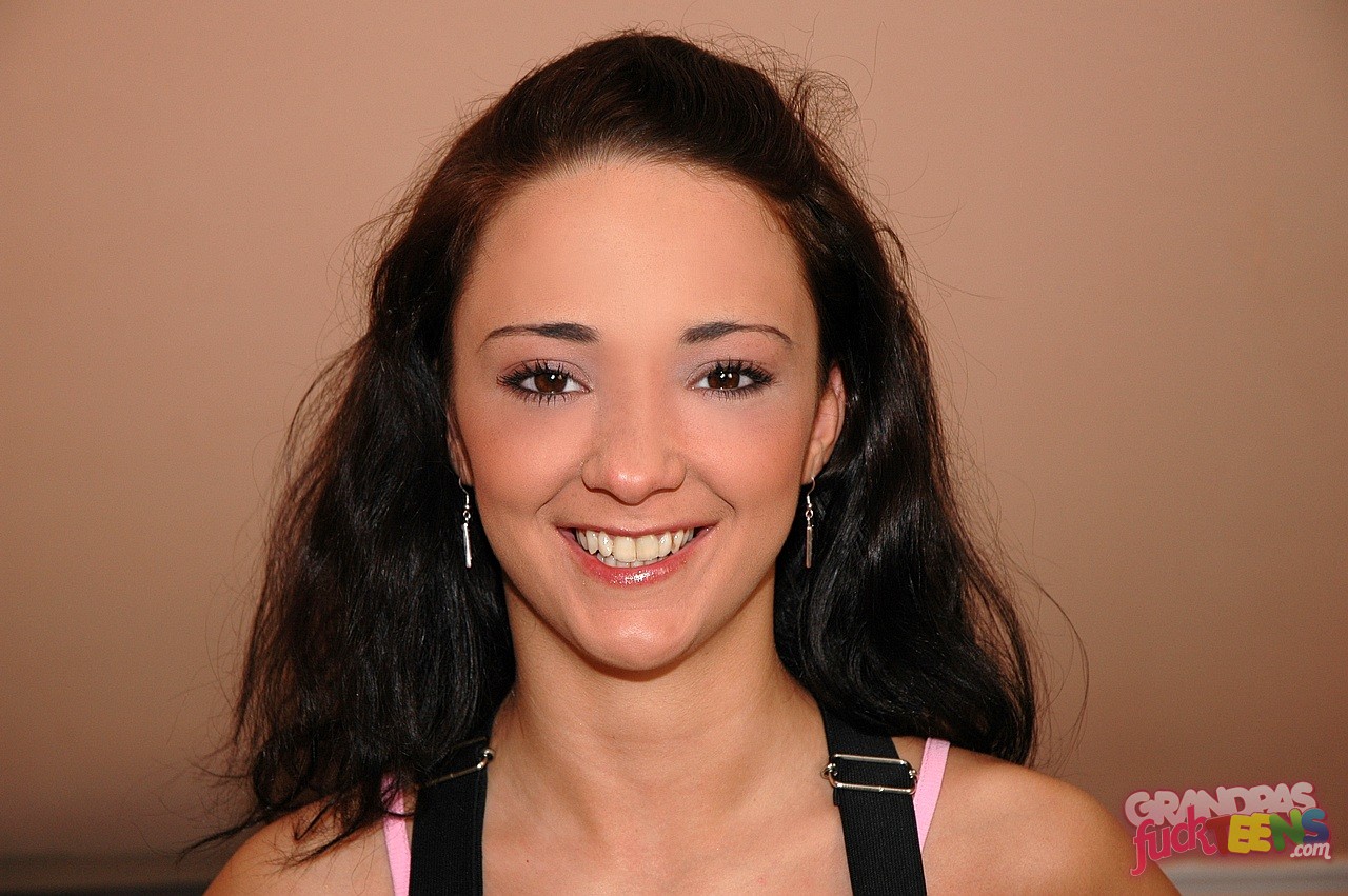 Free Porn Pics of Cute teen Katarina Sidney has hot sex with old man