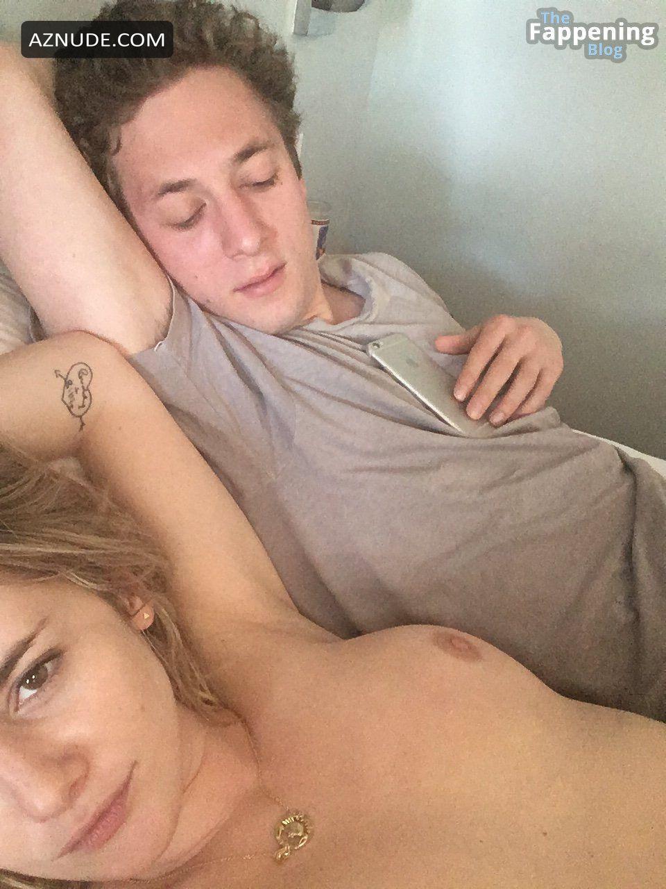 Addison Timlins Nude Leak Having Sex