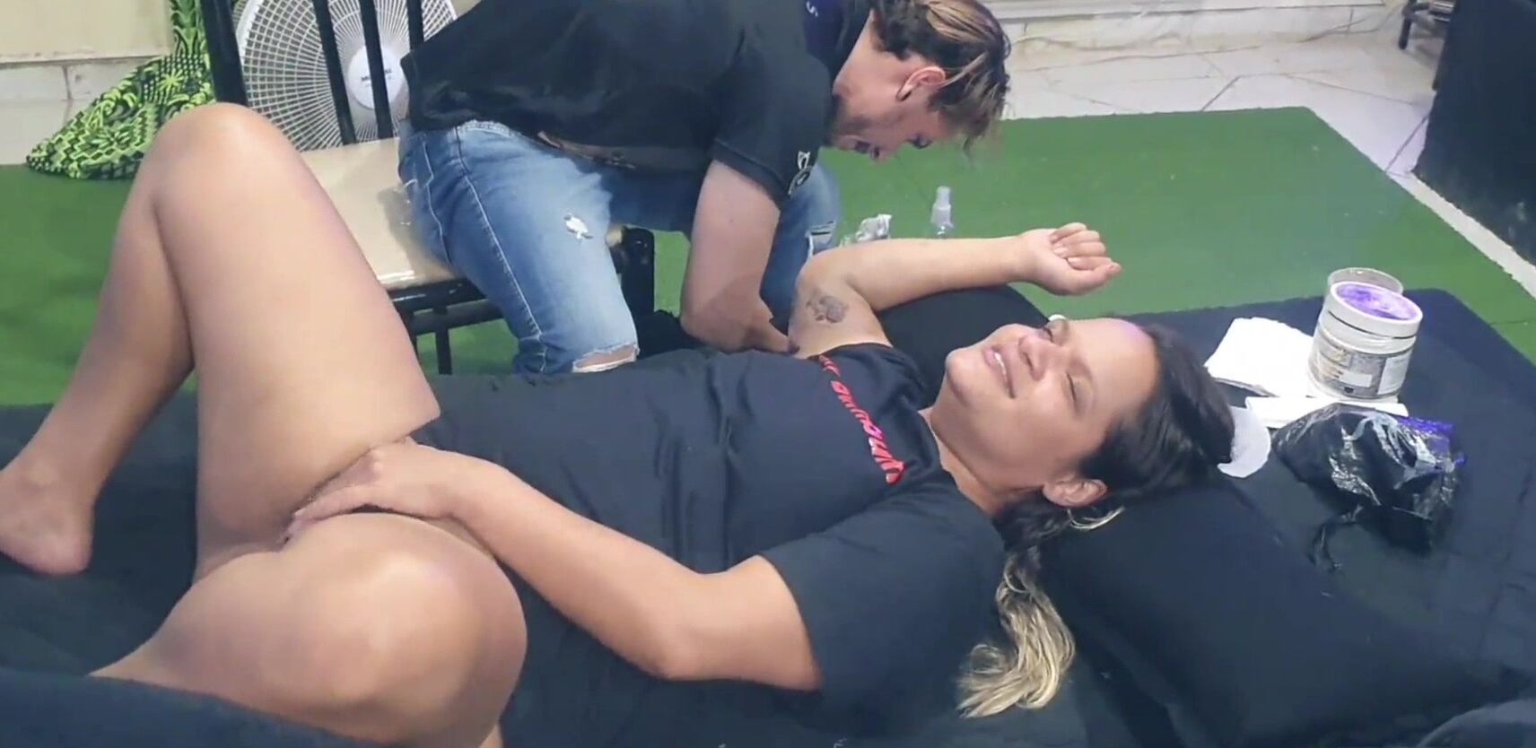 My wife offers to Tattoo Pervert her pussy in exchange for the tattoo. German Tattoo Artist