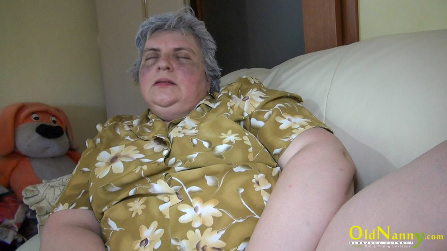 Old young lesbians Gabi Luise toying their horny pussies on a couch