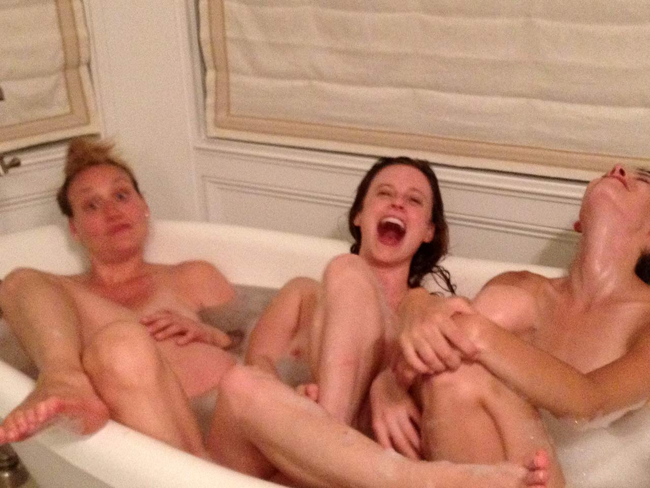 Model Carly Foulkes LEAKED Nude Private Pics
