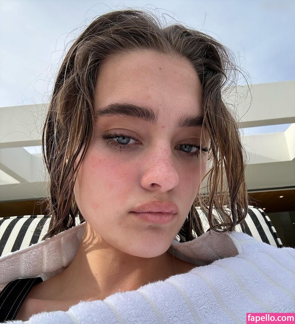 Elizabeth Greene Lizzy Greene LizzyGreeneOF Nude Leaked OnlyFans Photo 37