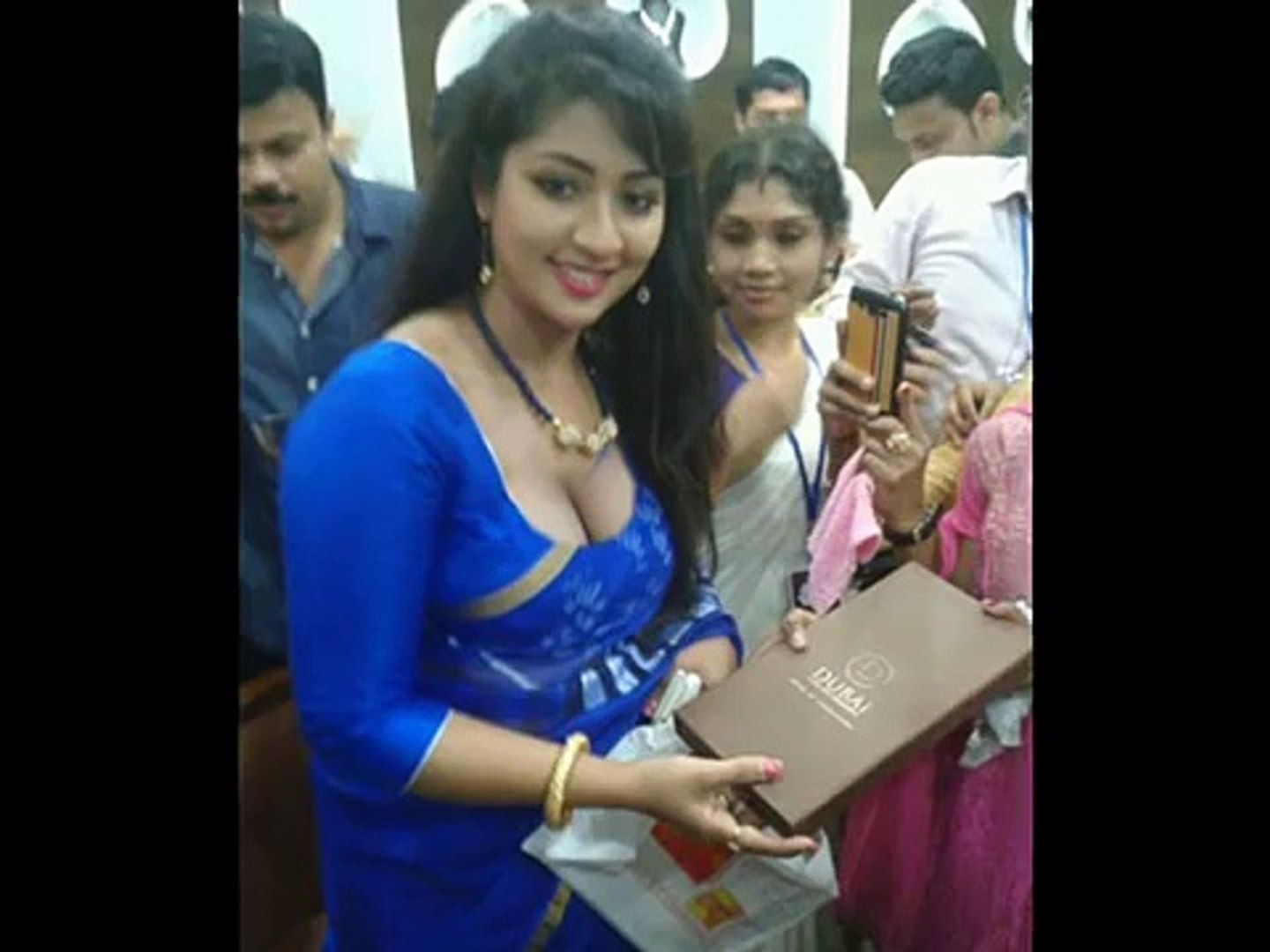 naviya nair exclusive BOOBS... photos.....!! !!