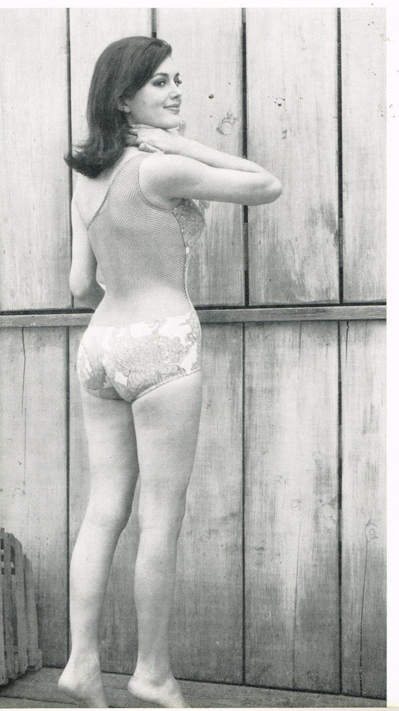 Linda Harrison Desnuda