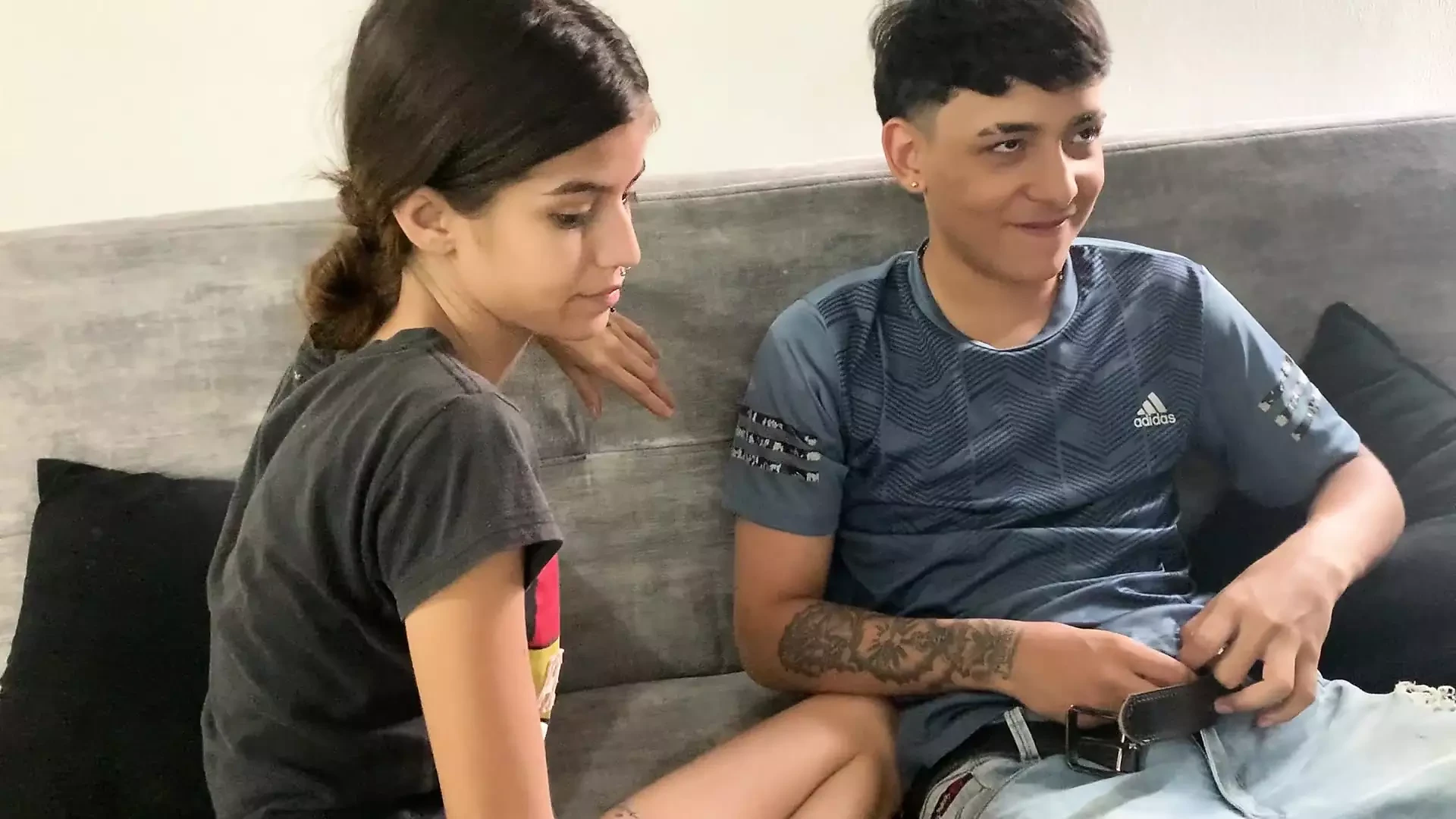 Playing at Home with My Stepsister Ends up in a Fuck: Amateur Amateur Porn